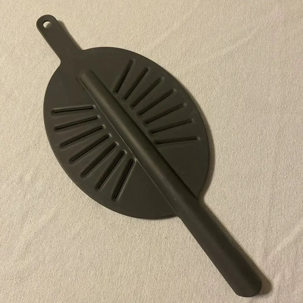 The Pampered Chef Food Strainer #2406 Gray Nylon Flat Pan Pot Drainer 16